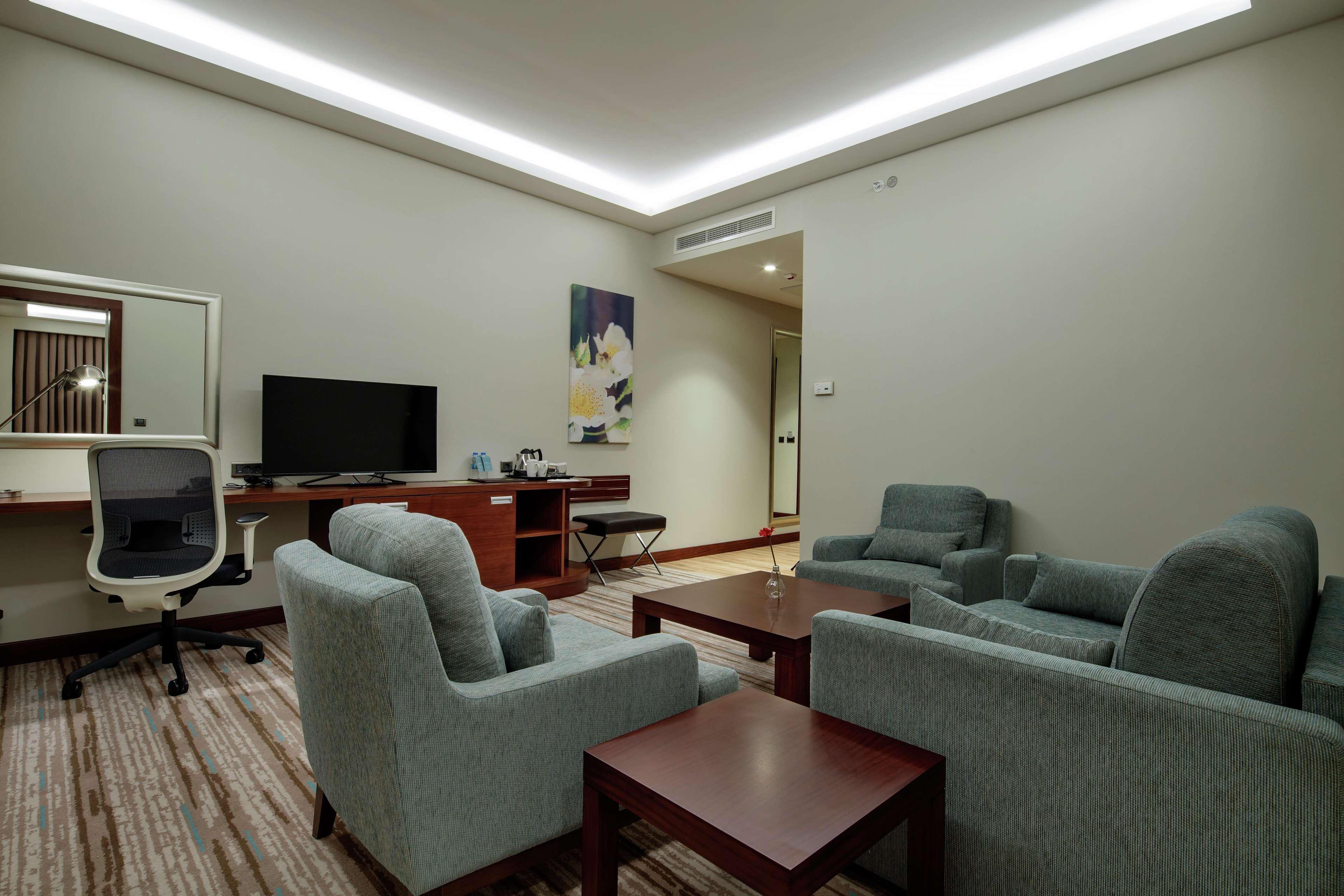 Hilton Garden Inn Çorlu Extérieur photo