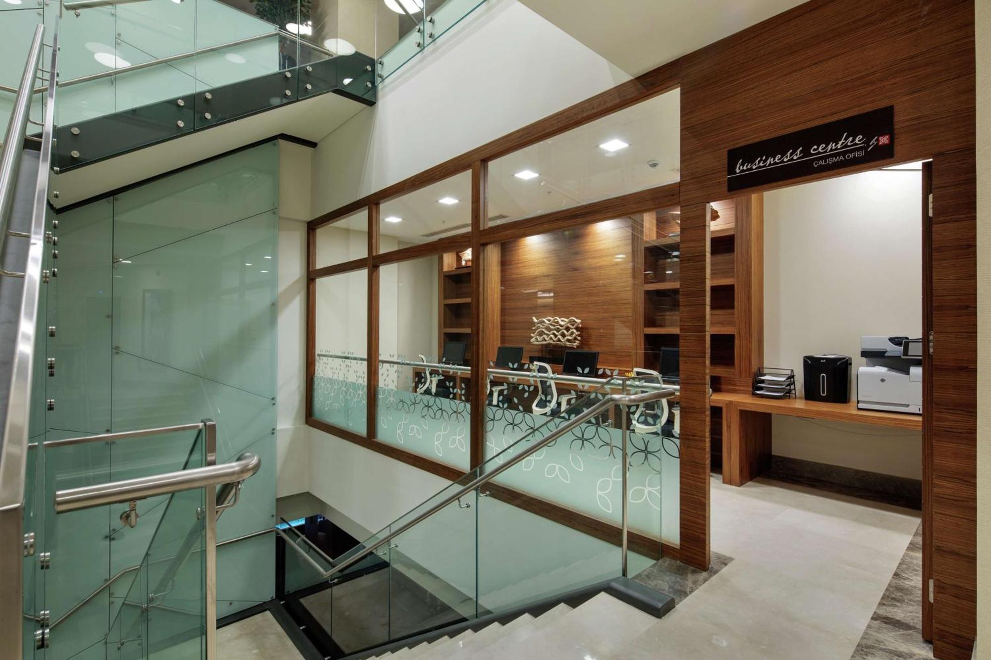 Hilton Garden Inn Çorlu Extérieur photo