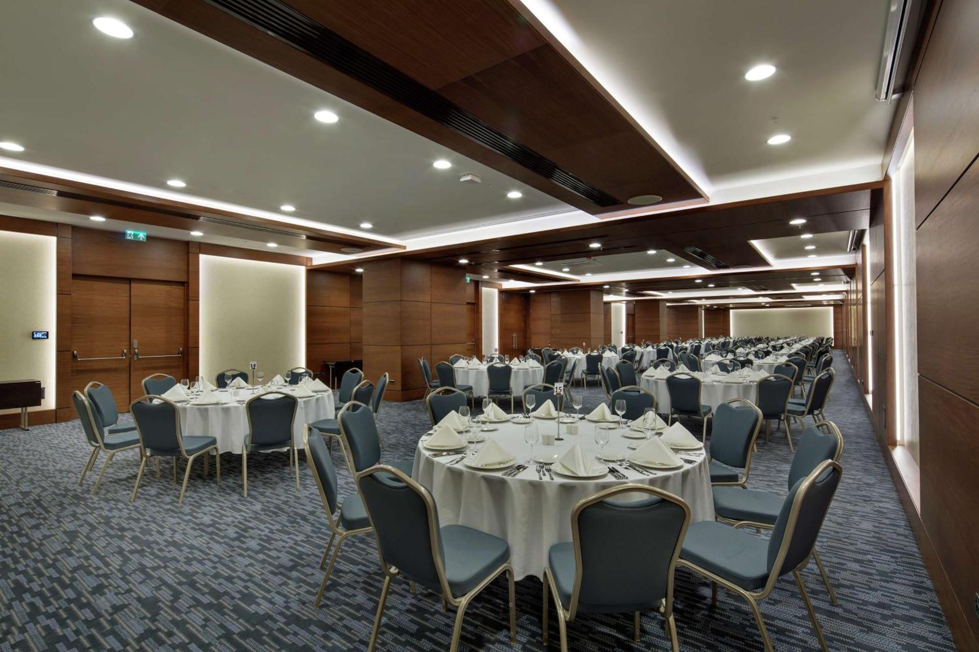 Hilton Garden Inn Çorlu Extérieur photo